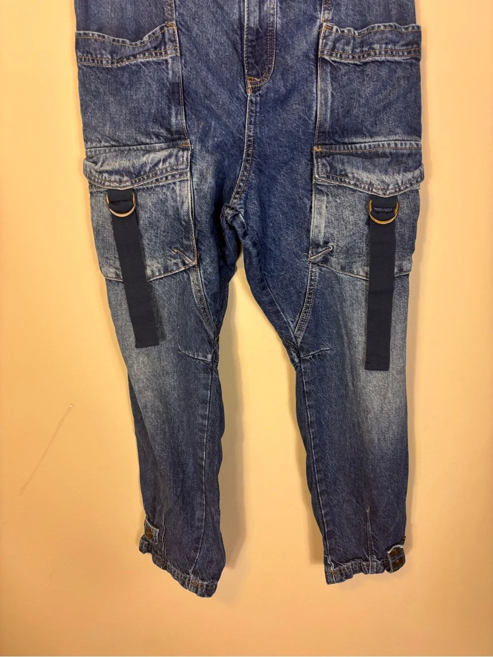 Free People Straight-Leg Cargo Jeans in Faded Blue with Straps Women’s Medium